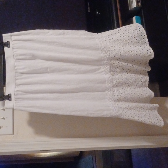 💙🌺Elegant White Skirt - Picture 6 of 10